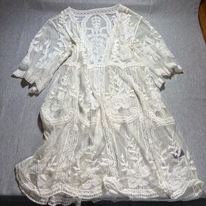 SHEIN White Floral Lace Overlay Top
